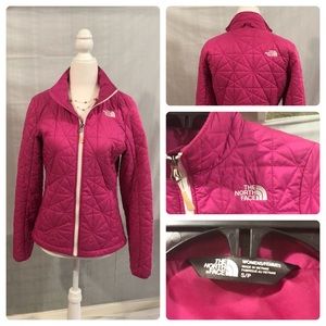 North Face Winter Jacket, fitted hot pink